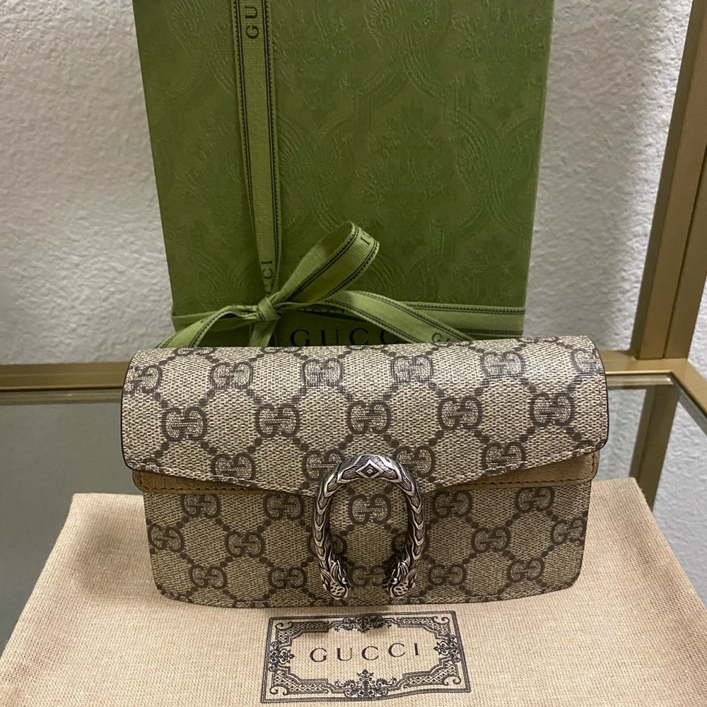 Authentic Gucci Super Mini Dionysus!!